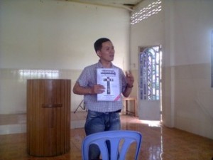 Pastor Doung Sitha in Dram Khnah, Takeo teaching Christianity: Reasons for Faith